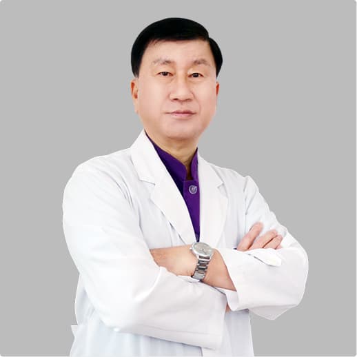 조백현